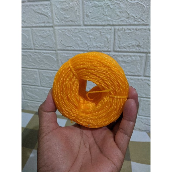 Benang Rajut Layangan Gapangan ukuran 1 meteran