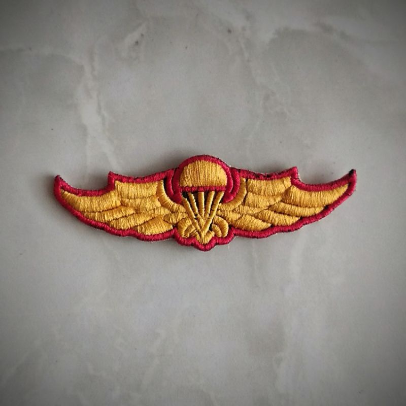 Wing Penerjun Polri timbul