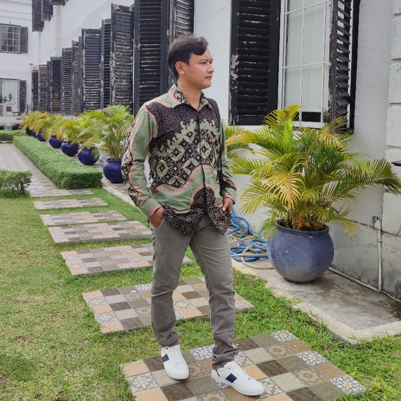 Batik Pria Slimfit Slim Fit Hijau Sage Green Terbaru