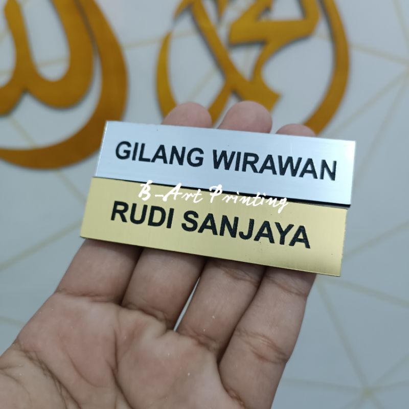 READY SEHARI JADI Nametag GOLD SILVER LASER TEBAL  Nem tag PNS / Nametag Akrilik Gold dan Silver / Nametag Akrilik / Nametag Murah / Nametag Gravir / Gravograph