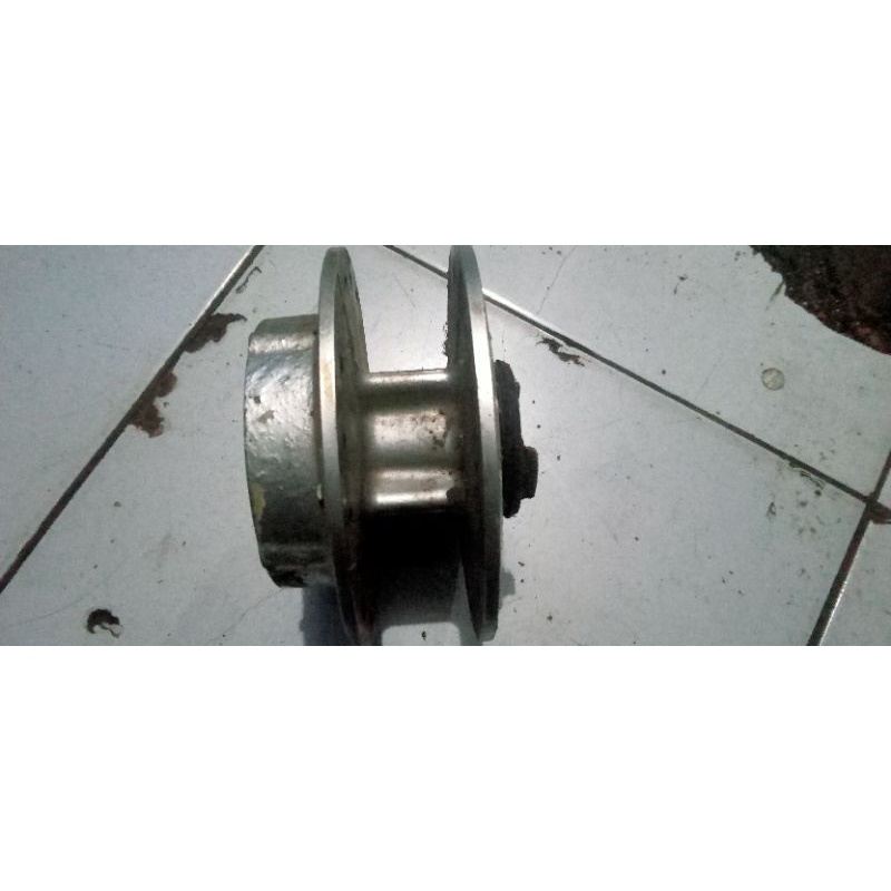 tromol depan absolute revo