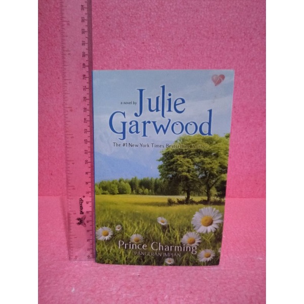 Jual NOVEL Prince Charming By Julie Garwood Shopee Indonesia
