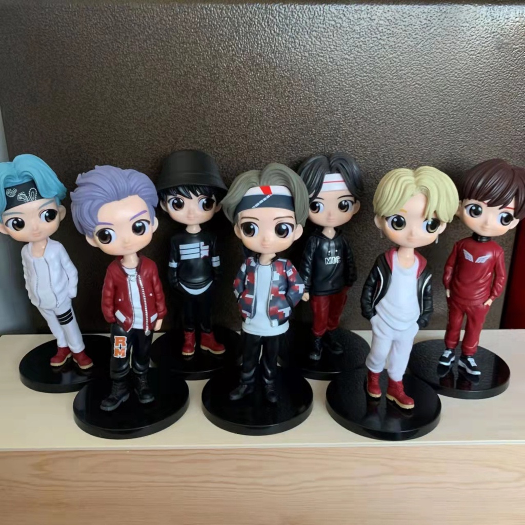 Posket Bangtan Boys - 15CM KPOP Star PVC Angka Model Bangtan Figure Lucu Untuk Cowok Boneka Hadiah Anak Perempuan