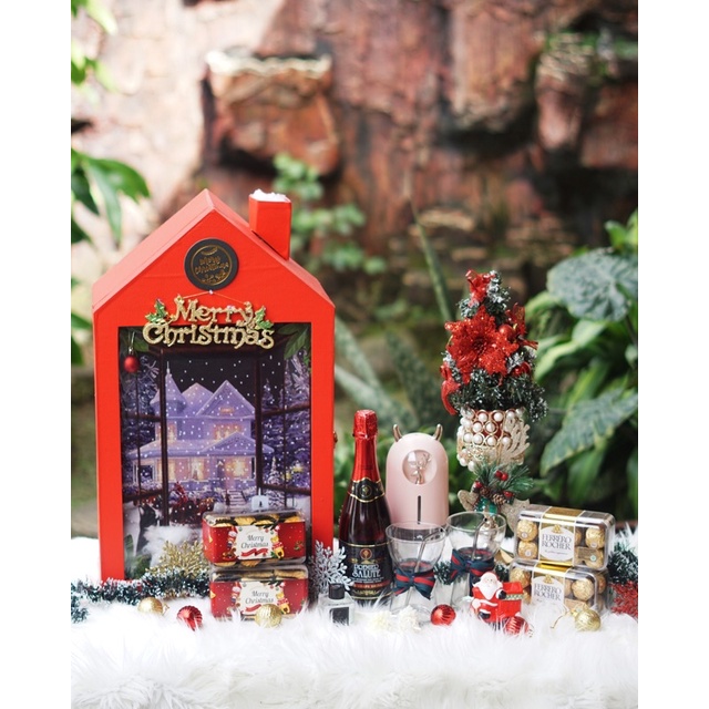 

Glory Hampers