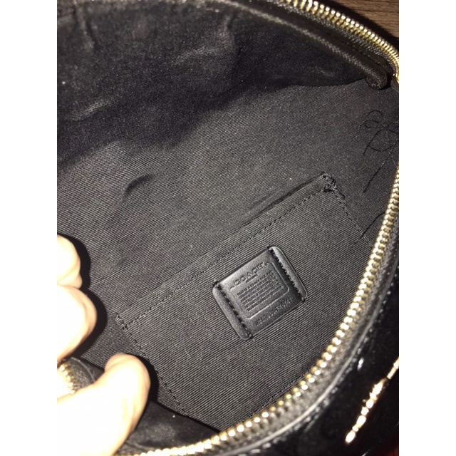 （Shopee Live）48741-9 coach original 48741 ladies new classic embossed Logo waist bag, chest bag, shoulder bag, first layer cowhide with YKK hardware  yaobao