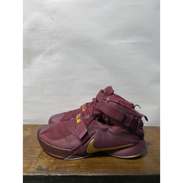 sepatu second original nike lebron soldier 9 size 44