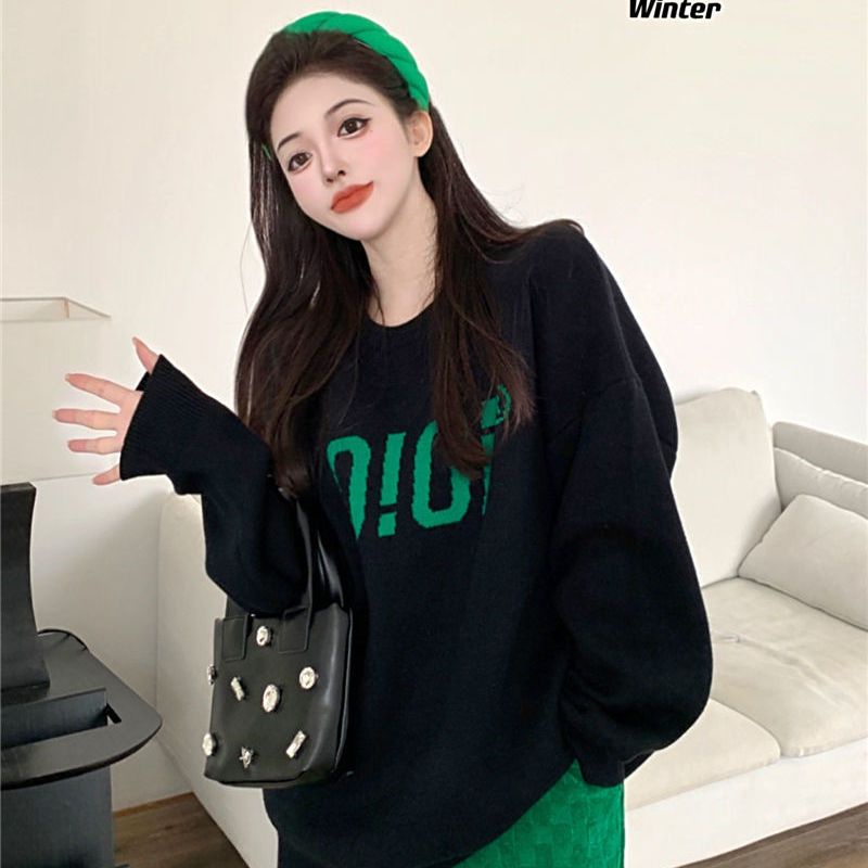 Suhao versi Korea longgar leher bulat hitam sweater wanita one-piece suit gaya malas sweater rajutan setengah panjang pakaian luar pullover top