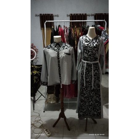 set couple pasangan suami-isteri baju batik keluarga kondangan terbaru 2022 gamis muslim modern limited edition