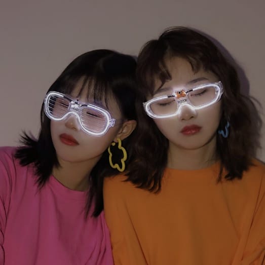 mrcaisen KACAMATA PARTY kacamata nyala malam colorful eyeglass beauty fashion kacamata hip hop kacamata led lumunous kacamata natal kacamata tahun baru lampu tahun baru