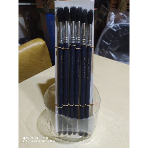 

Kuas lukis ukuran 11 PAGODA
