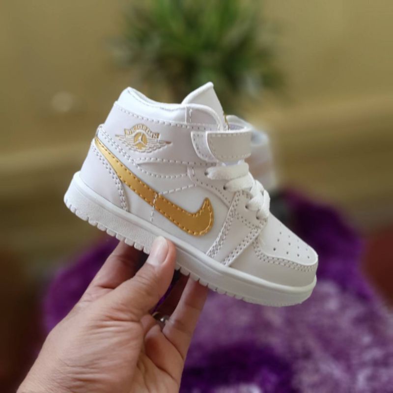 Sepatu Anak Laki Laki Perempuan High White List Gold Kids