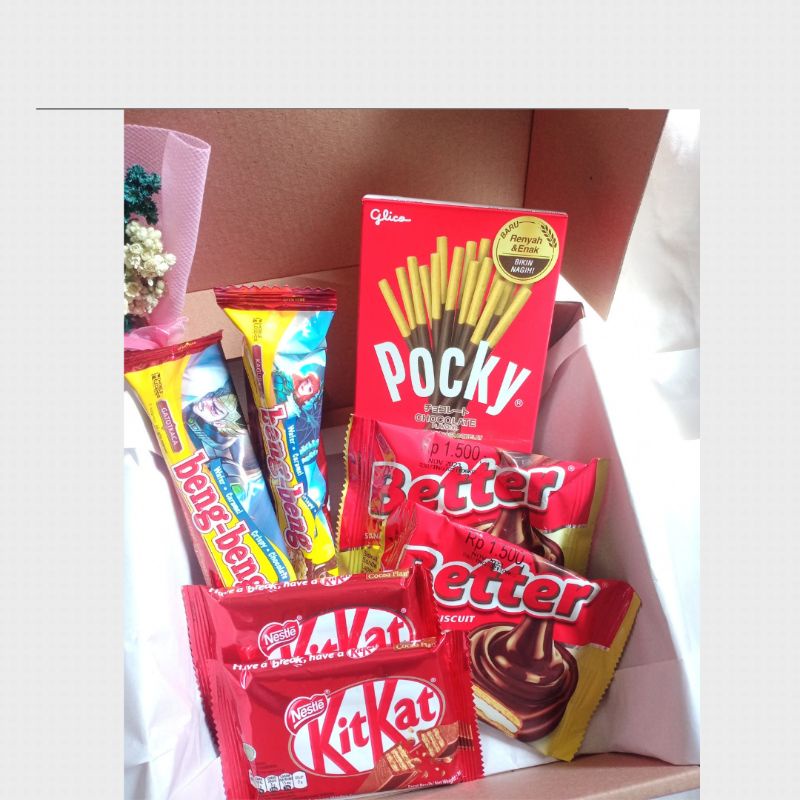 

HAMPERS IMLEK / COKELAT/ HAMPERS NATAL / KADO COKELAT/ HADIAH WISUDA ULTAH ANNIVERSARY