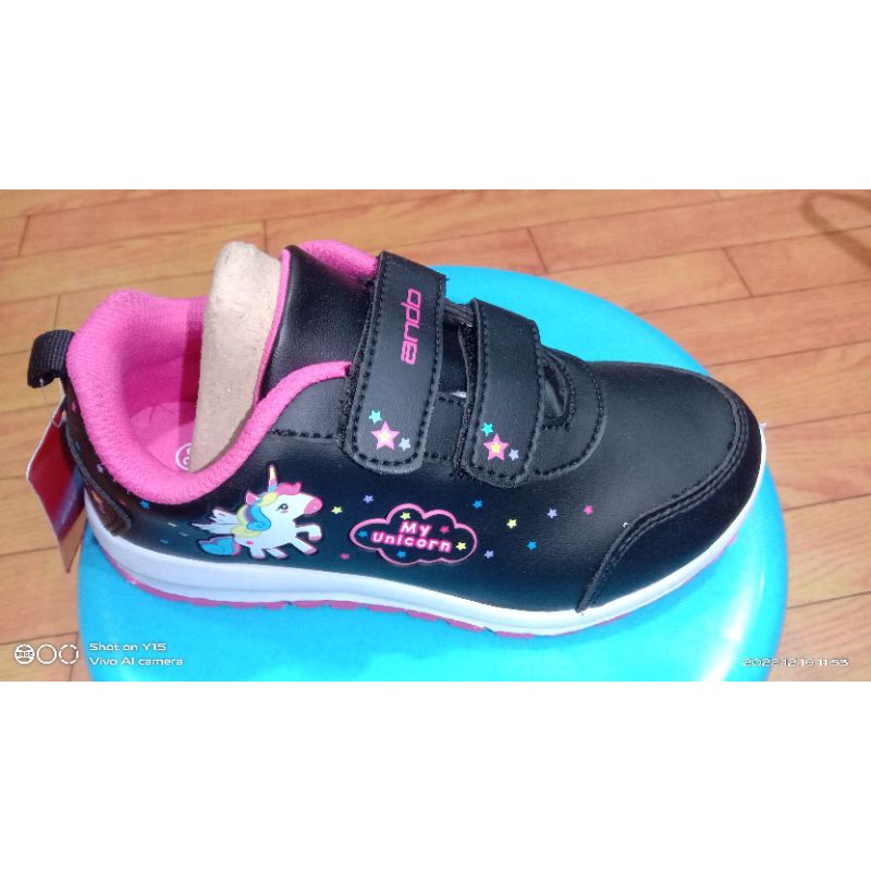 SEPATU ANDO KUDA PONY