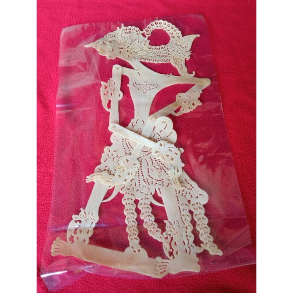 Wayang kulit asli Setyaki putihan/wayang gebingan + gapit sudah dipasang