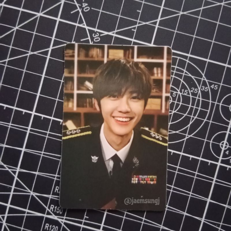 pc photocard sticker puff jaemin police