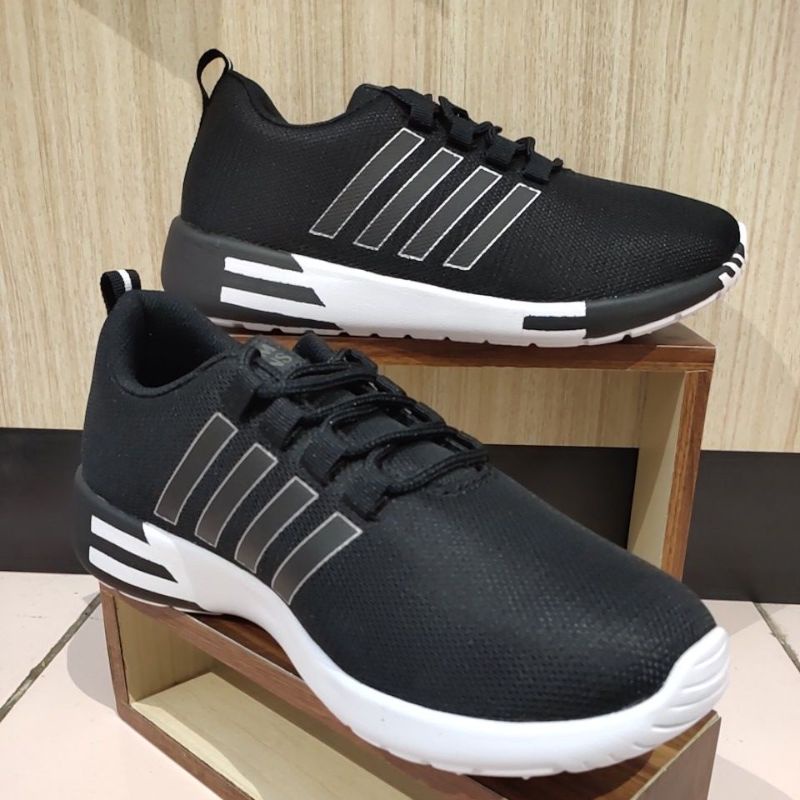 New tomkins sepatu sneakers (banshee)