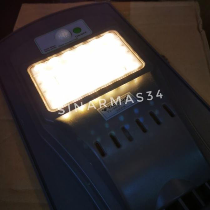 Lampu Jalan Solar 30Watt Led Pju All In One Led Solar Cell 30W