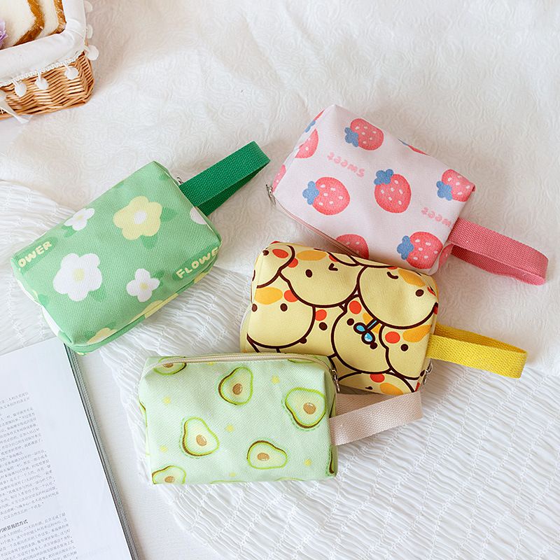 Pouch makeup cosmetic / traveling / pouch lucu
