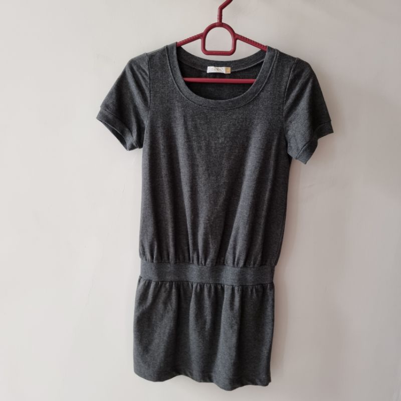 Baju Dress Terusan Wanita Katun Abu-Abu Grey OAMC Preloved Second Bekas