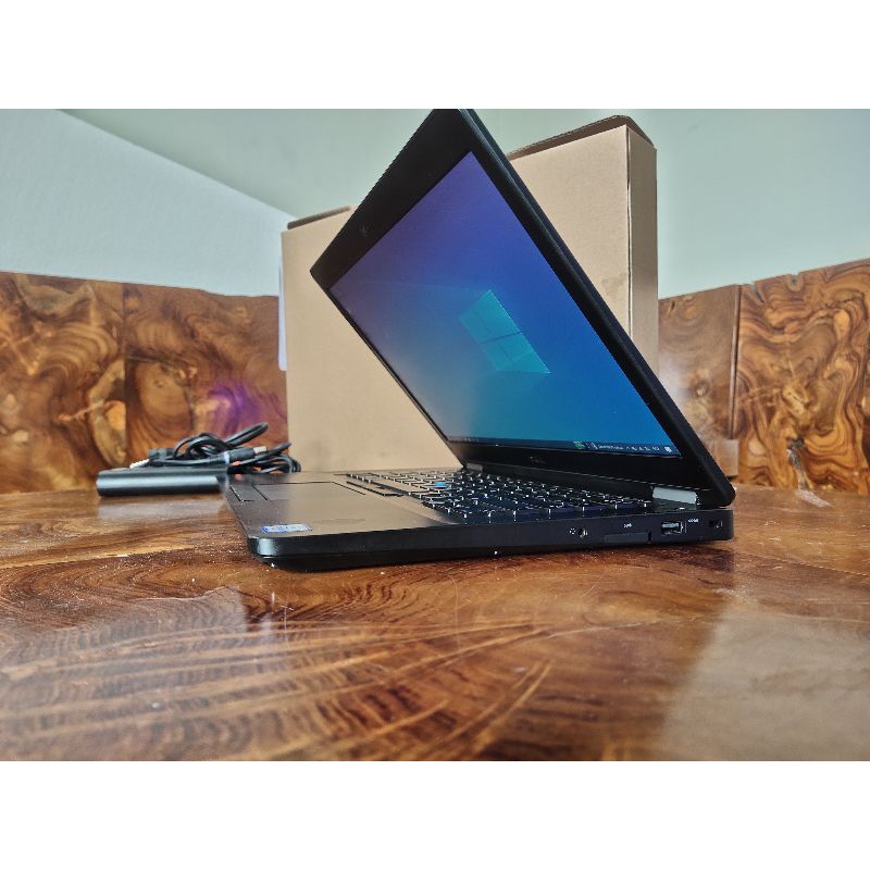 Leptop Dell Latitude E5470 Core i5 / Ram 8GB,Backlite Super Murah Bergaransi