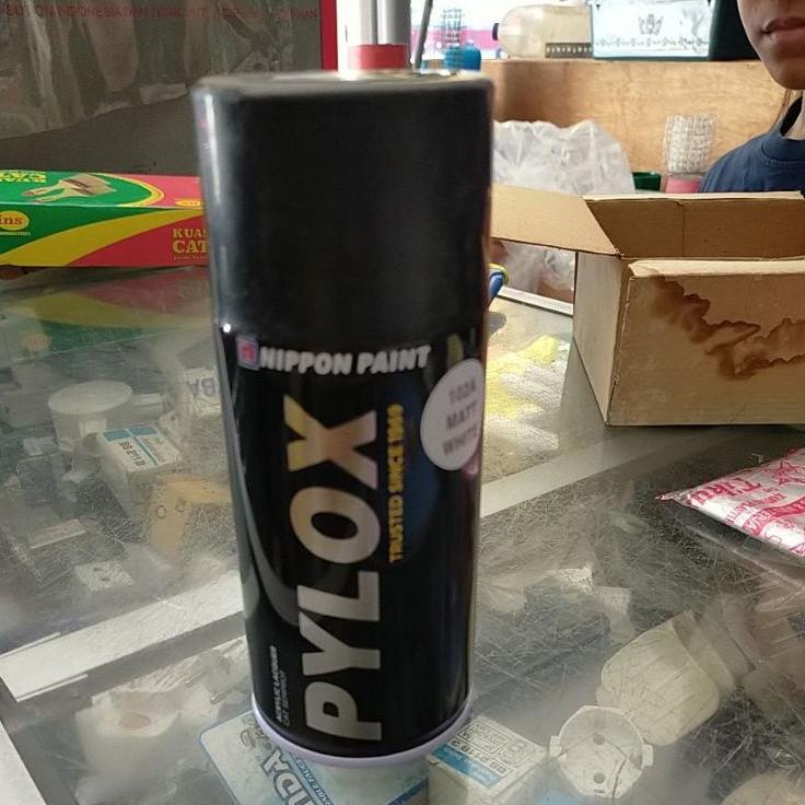

Serbu Discount Cat pylox. cat spray 300 cc warna hitam putih