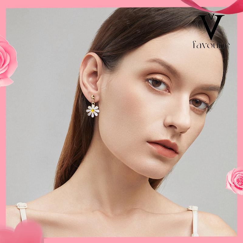 COD925 Silver Daisy Earrings Fashion Anting Pejantan Bunga Matahari Manis Segar-FA