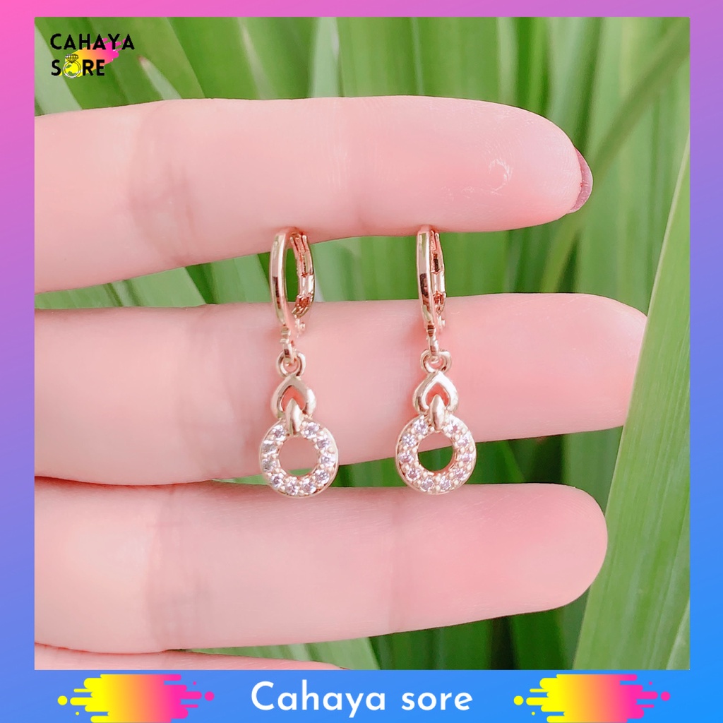 Anting Xuping Gold Anting Dewasa Model Clip Permata Baris AD02