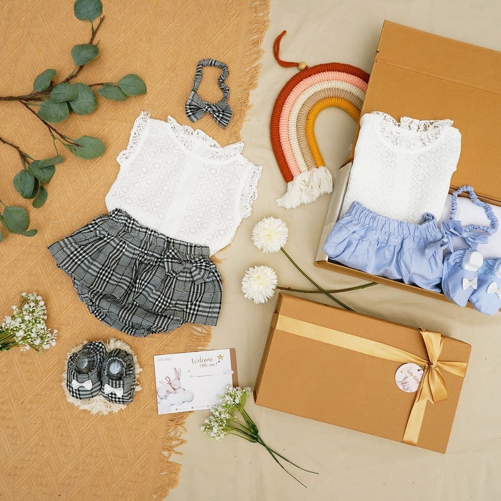 LIO040 Girls Baby Hampers 0-12 months/ Hampers bayi newborn/ Kado bayi/ baby girl gift set