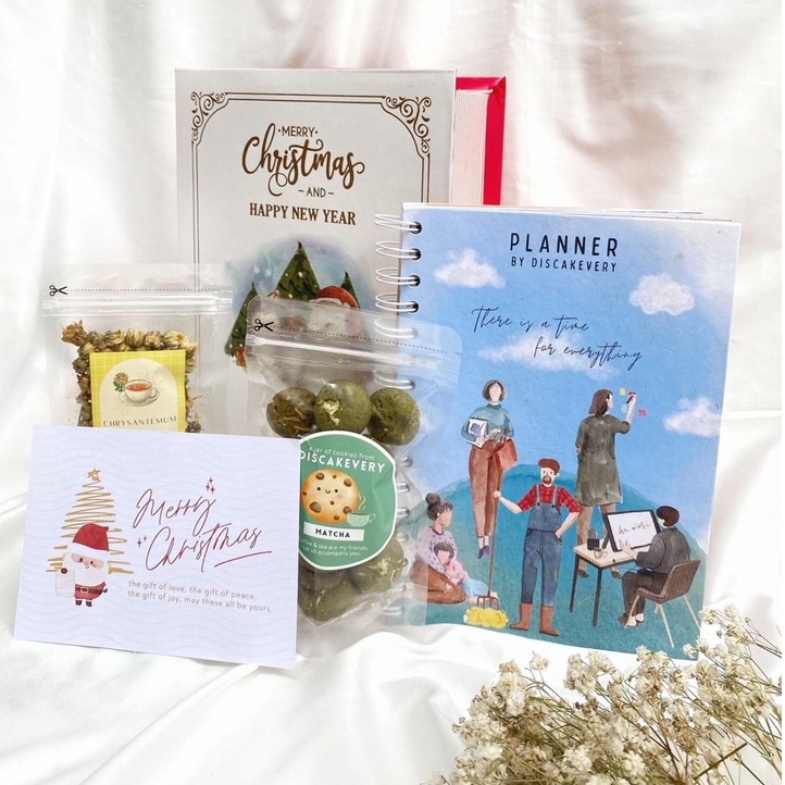 

MAGIC HAMPERS by Discakevery (hadiah natal,newyear gift,special event,Christmas)