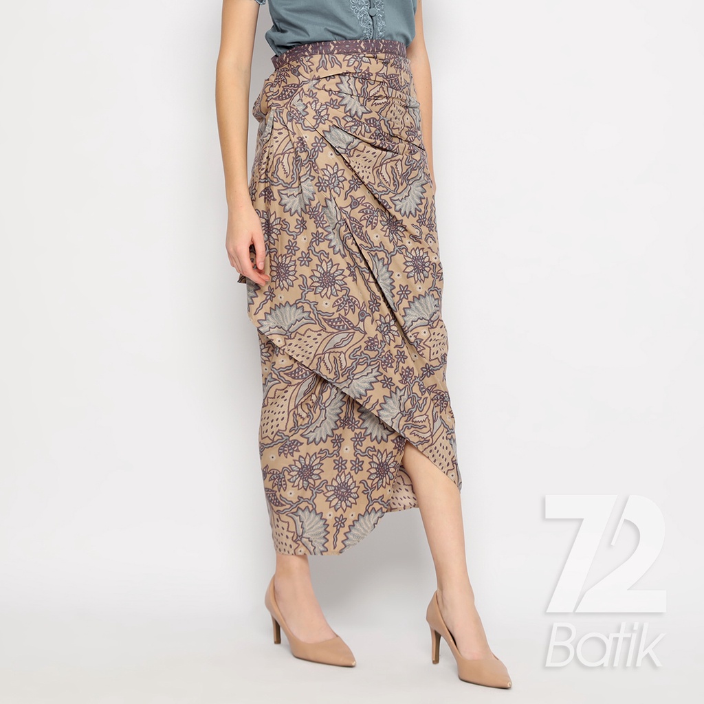 ROK BATIK SPAN Skirt Lilit Kebaya Instan Modern Wanita Motif Burung Warna Cream 722660 Cap 72 - Rok Batik Lilit Bawahan Skirt Kamen Kebaya Songket Batik Panjang Plisket Span Instan Jadi Bali Lembaran Premium Modern Untuk Wanita Kondangan