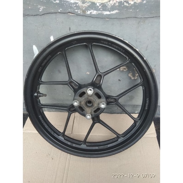 velg depan Vario 150 LED,Vario 125 LED.barang second original lepasan motor.