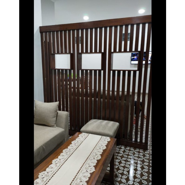 partisi ruangan custom 2.5x2.2 plitur salak brow, tanpa ambalan, atas bawah tebal
