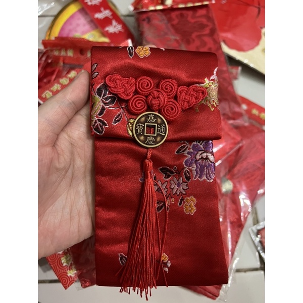 

DOMPET ANGPAO MERAH KECIL UNTUK IMLEK SINCIA MOTIF RANDOM