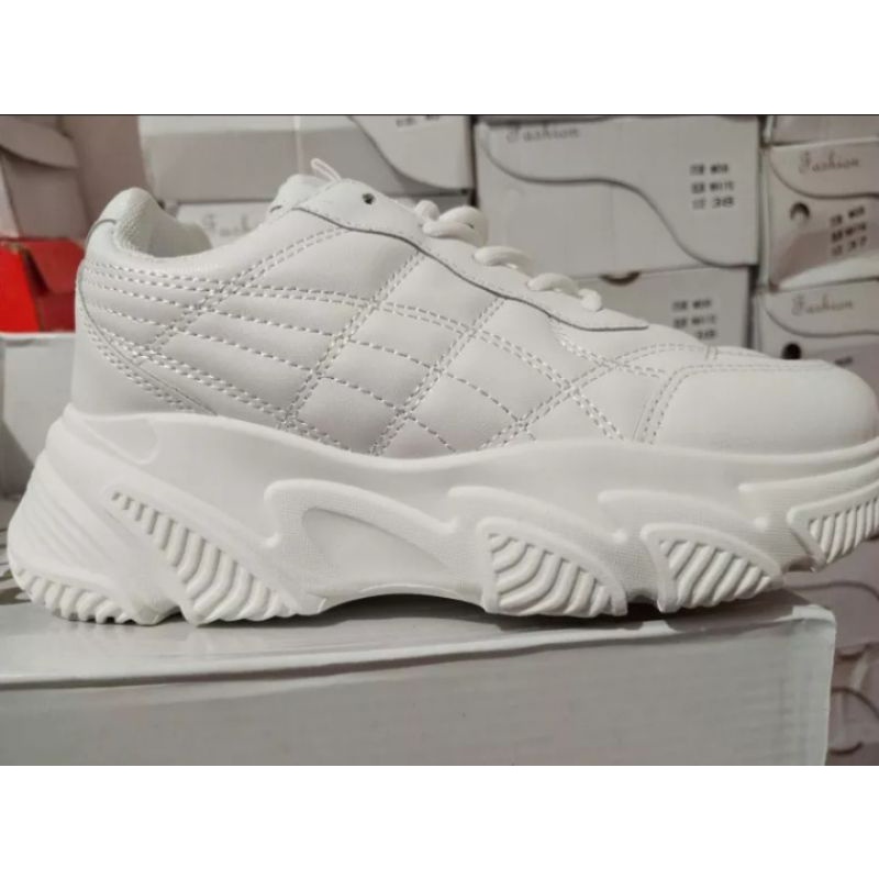 Sepatu Sport Import Fashion Import Premium