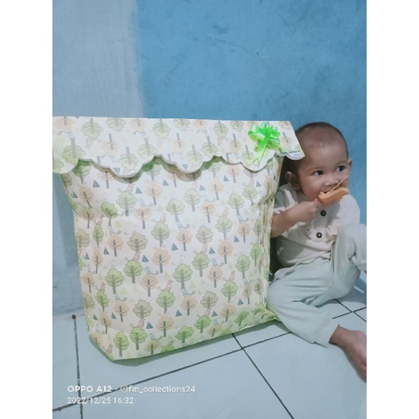 

BUNGKUS KANTONG KERTAS KADO INSTAN BESAR EXTRA JUMBO