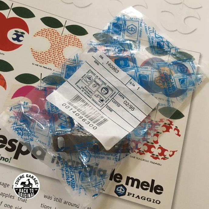 Platina Piaggio Ricambi NOS for Vespa Sprint/Super