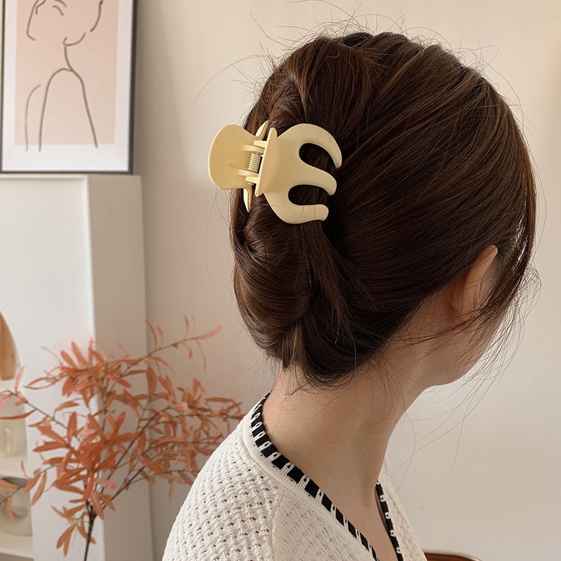 T&amp;Y Jepitan Rambut Model 3 Cakar Doff Jedai Haircules Wanita Bahan Plastik Korean Hair Claw Clip Women Fashion Hairpin Aksesoris Rambut Murah
