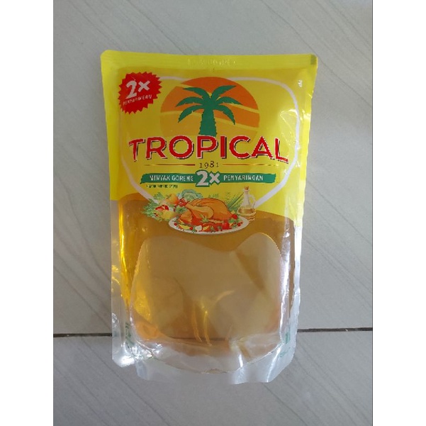 

MINYAK GORENG TROPICAL DAN SANCO POUCH 2 LITER ORIGINAL
