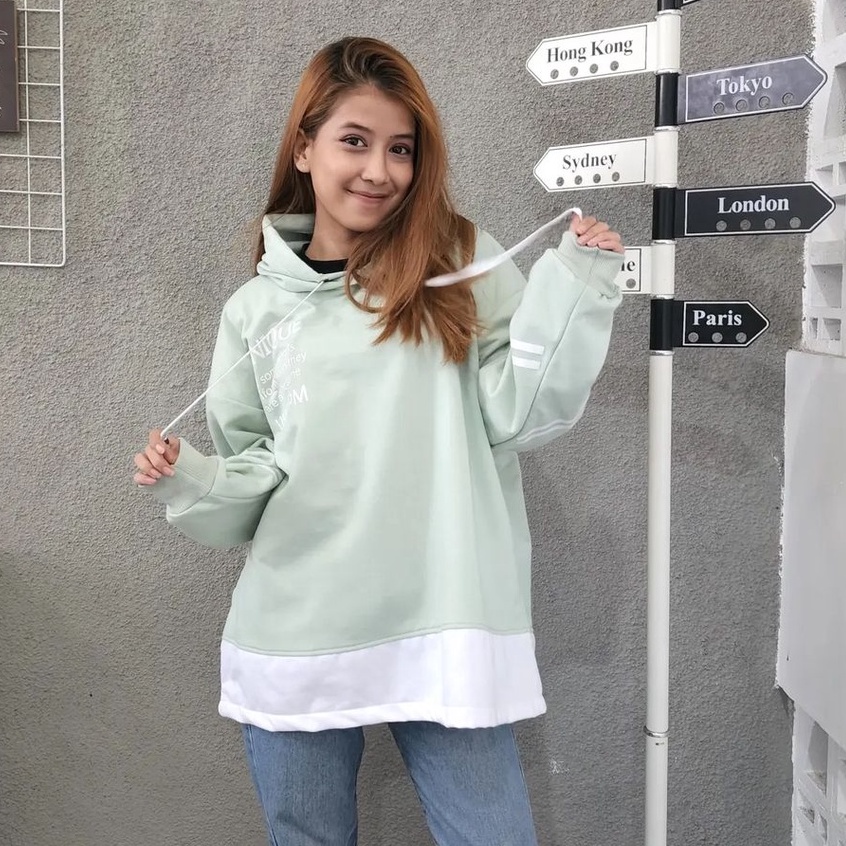 Unique Hoodie Atasan Cewek Bahan Fleece Gaya Santai Simple