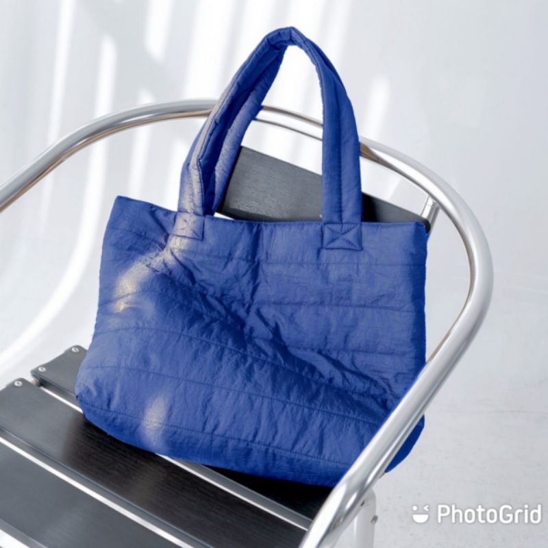totebag puffy/ puffy bag/  tas bahu besar/ tas wanita fashion korea/ tas kuliah kerja belanja/ tas o