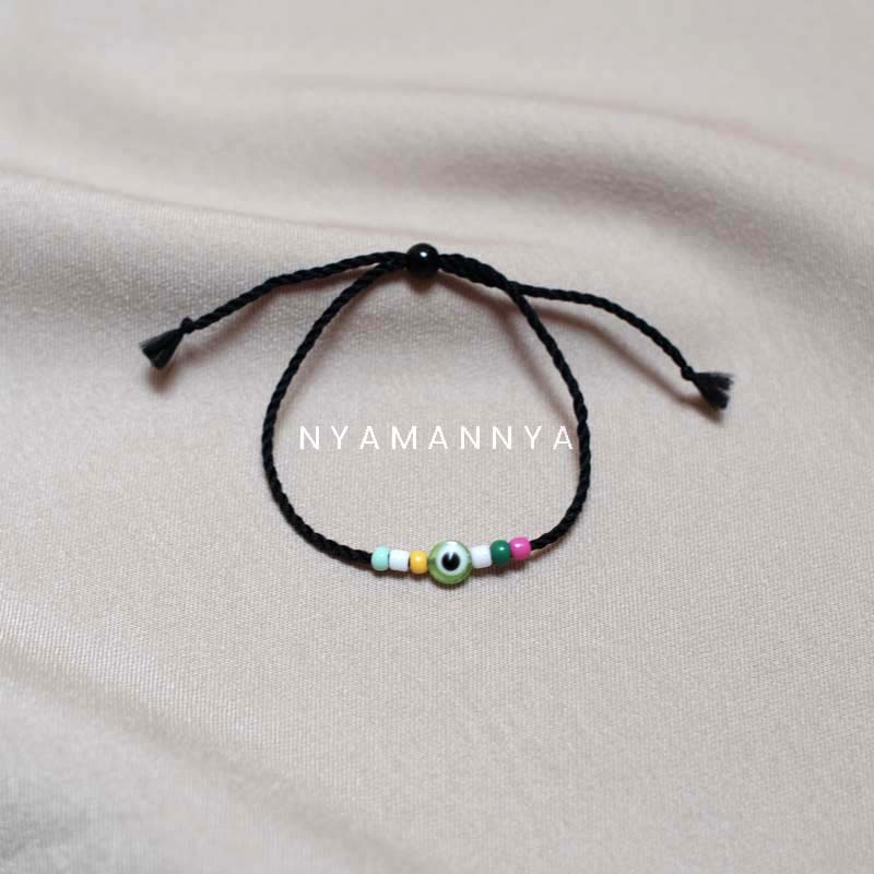 Gelang Evil Eye Kombinasi Manik Nyamannya