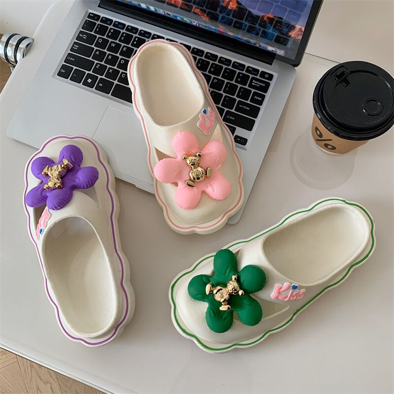 SHOEGALLERY TG1648 Sandal Import Slip On Bunga Bear Sandal Empuk