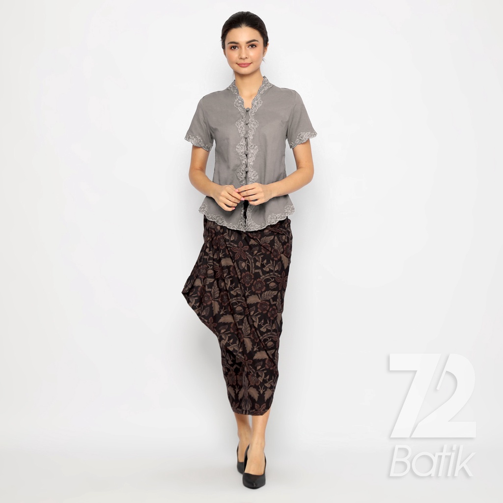 ROK BATIK SPAN Jena Skirt Lilit Kebaya Instan Modern Wanita Motif Danun Singkong Warna Hitam Tanah 723365 Cap 72  - Rok Batik Lilit Bawahan Skirt Kamen Kebaya Songket Batik Panjang Plisket Span Instan Jadi Bali Lembaran Premium Modern Untuk Wanita