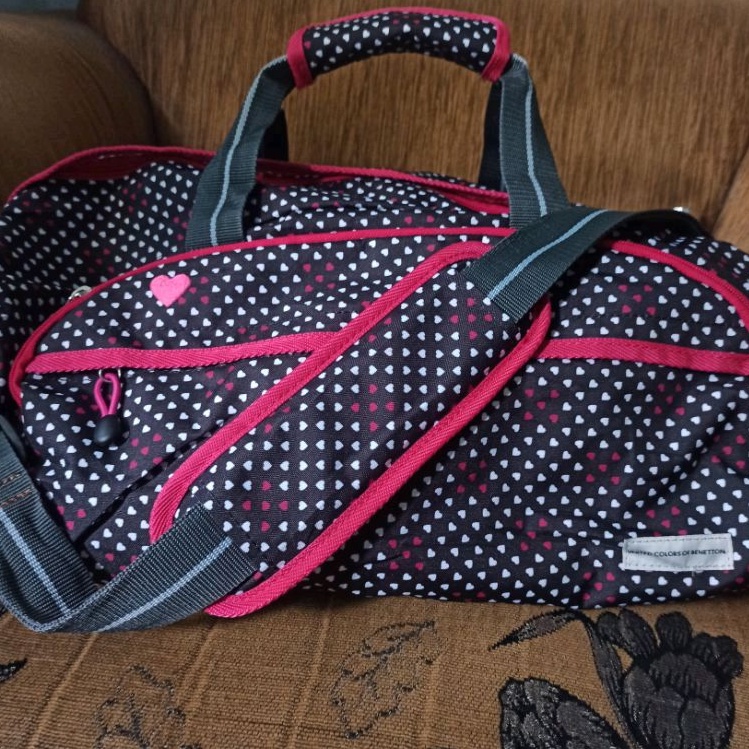 Duffle Bag Tas Minggat Benetton