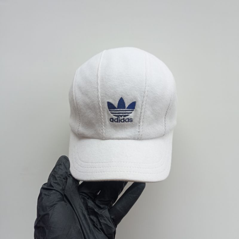 Topi Adidas trefoil second