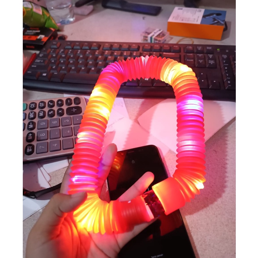 Mainan Anak Light Mainan Viral CEV Light Up Pop Tubes Pop Pipes Mainan Lampu Stick Pipa Selang Fidget Toy