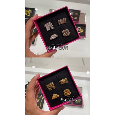 PETITE BROOCH BUTTONSCARVES