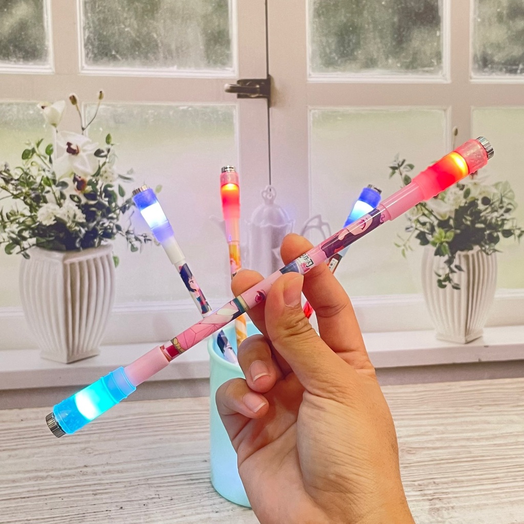 PULPEN PUTAR LED DEMON SLAYER UNIK WARNA-WARNI SPESIAL HARGA TERMURAH PEN PUTAR MAGNET DEMONSLAYER ADA LAMPUNYA LENGKAP LUCU IMUT CUTE TERLARIS READY GROSIR DAN COD