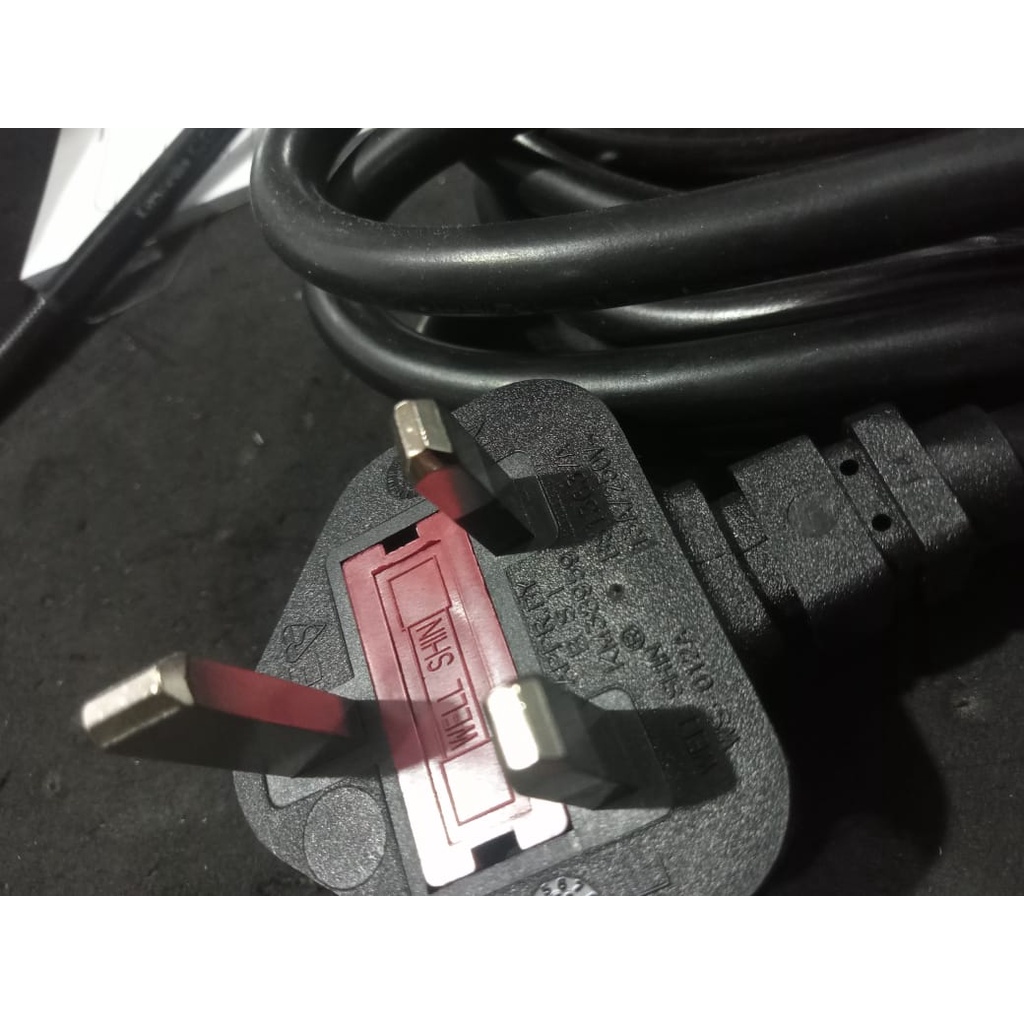 Kabel Power UK 3 Pin - C13 IEC Socket - Grade A