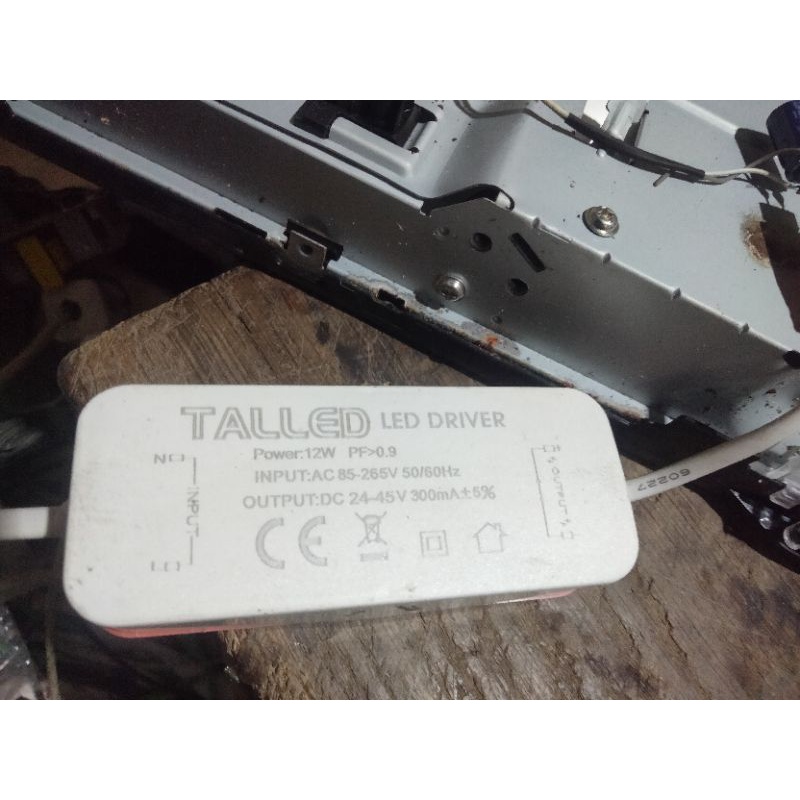 LED driver adaptor 12 Watt 24-45v hpl dowlight
